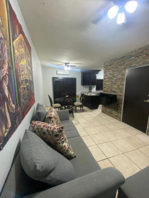 Depa Tipo Casa dentro de Privada